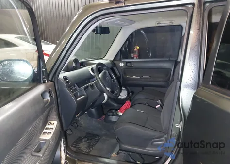 2005 Scion Xb from USA, damaged, VIN JTLKT334454007909